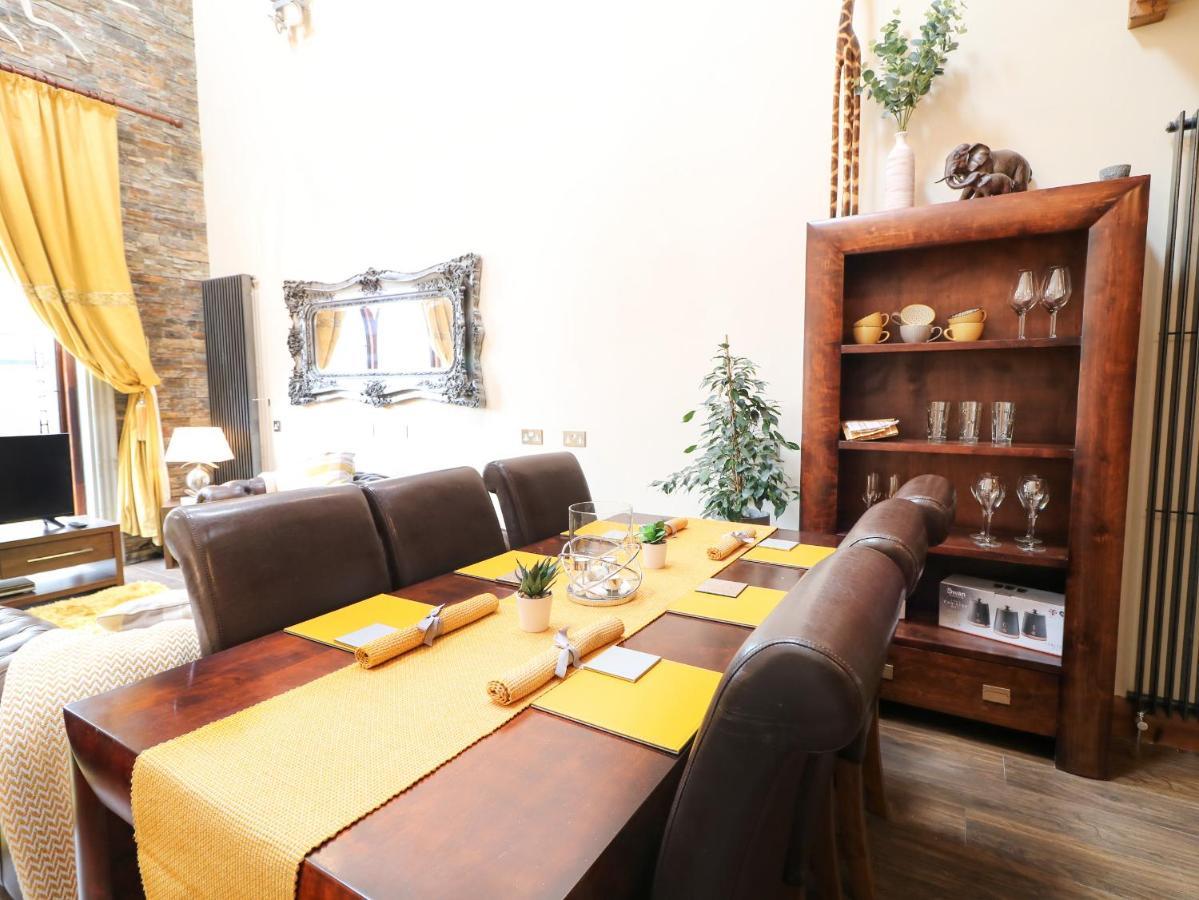 The Upper Room Ballymena Esterno foto